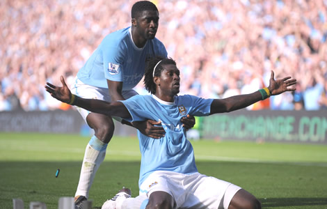 Kolo et Adebayor se bagarrent