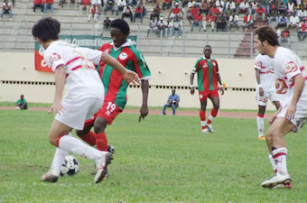 Football: Ligue africaine des champions, Africa - Zamalek: 2-0 (4-5 après tirs aux but): Les Aiglons éliminés