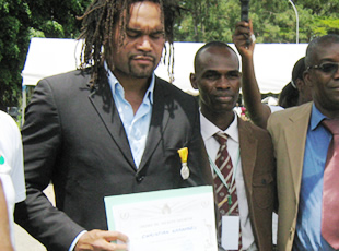 Karembeu, Chevalier dans l’Ordre du Mérite Sportif ivoirien