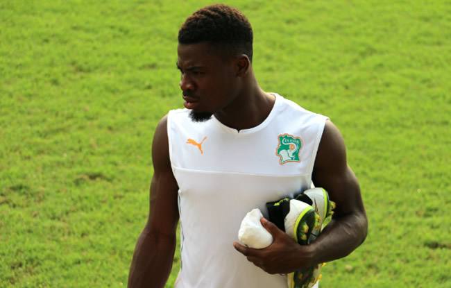 Aurier dans le viseur