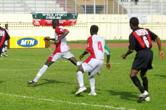 Football / Ligue 1, 4è journée, Africa-Issia (1-0): Et de quatre pour les Aiglons