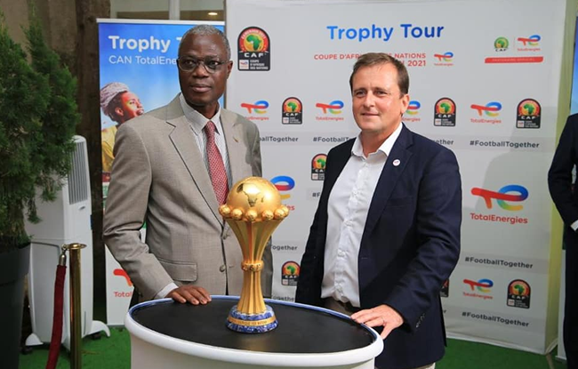 Trophée de la Coupe d'Afrique des nations - Abidjan.net Photos