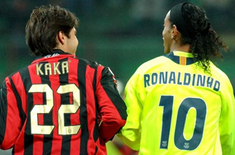 Football/ Transfert: Ronaldinho rejoint Kaka au Milan AC