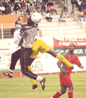 Football/Championnat national (10?me j.):Africa-Asec, une 

Bataille de chefs